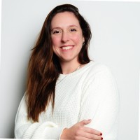 Larissa Colombo Email & Phone Number