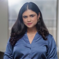 Nitika Nayar Email