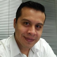 Suburbia Mexico Employee José Pérez's profile photo