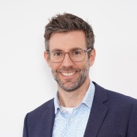 Nils Neumann Email