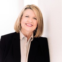 Stephanie Neugebauer Email