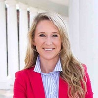 MacKenzie Davis Email & Phone Number