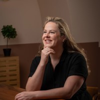 Sarah Cunningham-Scharf Email & Phone Number