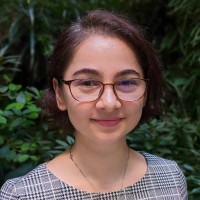Atena Feraru Email