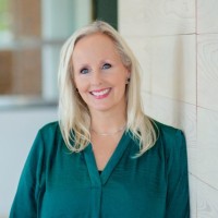 Amanda Kendall Email & Phone Number