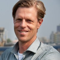 Robert Poppen Email