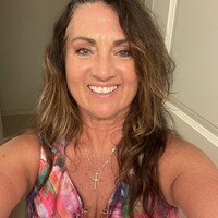 Lyn Elliott Email