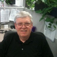 Larry Holmquist Email & Phone Number