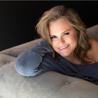 Crystal Robbins Email & Phone Number