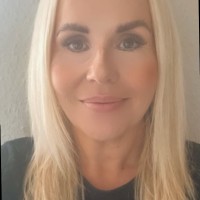 Catrin Thomas Email & Phone Number