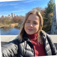 Lightflows Employee Becca Stevens's profile photo