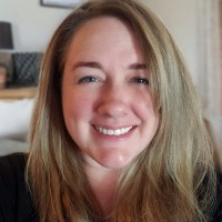 Astute Financial Consulting Employee Elizabeth Santi's profile photo