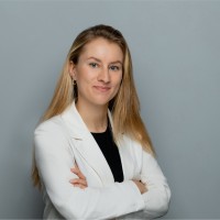 Helena Rüssel Email