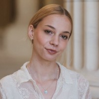 Oleksandra Popova Email
