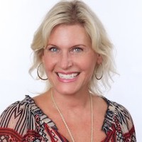 REMAX SELECT ONE Employee Tania Grindeman's profile photo