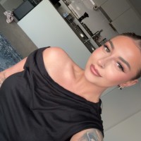 Chloe Collins Email