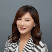 谷歌 Employee Catherine Lo's profile photo