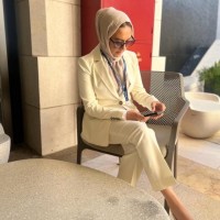 Riba Eshanzada Email