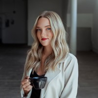 Origin Coffee Bar Employee Elise Higgins's profile photo