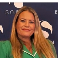 iS CLINICAL Employee Danielle Gogol's profile photo