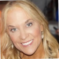 RE/MAX DFW Associates Employee Carol Stack's profile photo