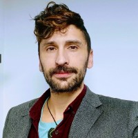 Adrián Menéndez Ferreira Email
