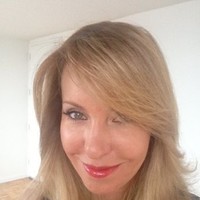 Cohen's Fashion Optical Employee Lily Bespalaja's profile photo