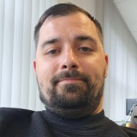 Roland Veres Email