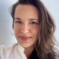 Stella Tsiona Email