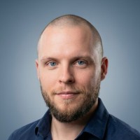 Tomáš Spáčil Email