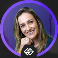Else Solution Employee Marília Souza Ferreira's profile photo