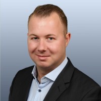 Alexander Schade Email