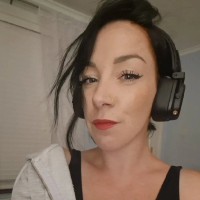 Danielle Lyon Email