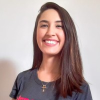 Larissa Oliveira Email