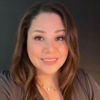 Tenet Healthcare Employee Veronica Guzman's profile photo