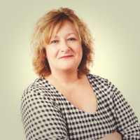 Stefanie Gulawsky Email & Phone Number