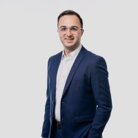 Dominik Zellinger Email