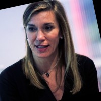 E-mail e número de telefone de Eva Abans Iglesias