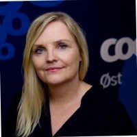 Tonje Vangsnes Email