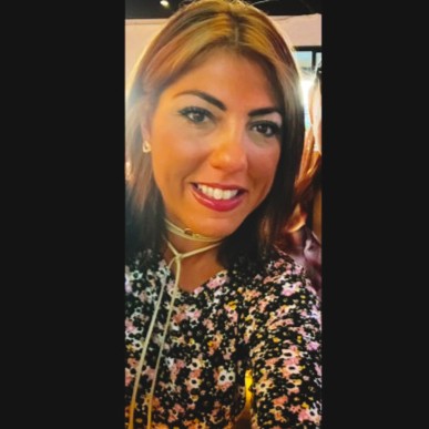 Digital Data Centers Employee Vanessa Kuri's profile photo
