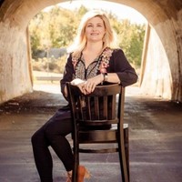 Samson International Employee Lisa Laprade's profile photo