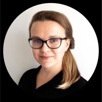 Elena Karpić Email