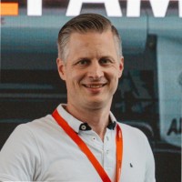 Holger Weiß Email