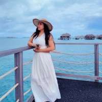 Francisca Flores Email