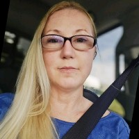 Robin Kitchens Email & Phone Number
