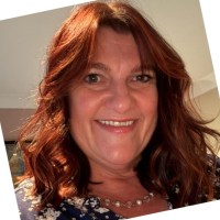 Lia Dowds Email & Phone Number