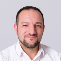 Yaser Khodabandeh Email