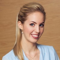 Karolina Stawinska Email