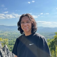 Mobbin Employee Chester How's profile photo