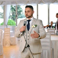 Goran Danis Email